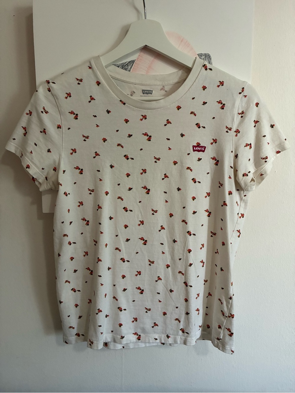 Levi's White Tee with Small Red Floral Print